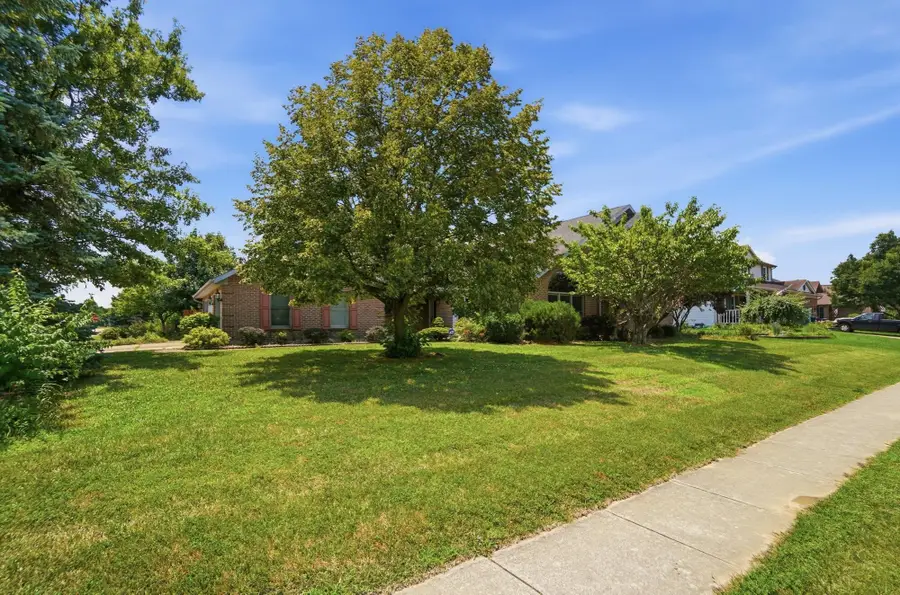 806 Claymore Court, Tipp City, OH 45371 - #2