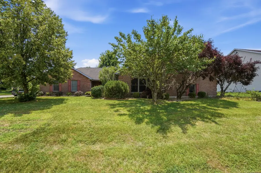 806 Claymore Court, Tipp City, OH 45371 - #3