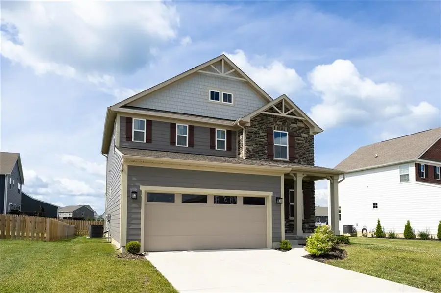 403 Sydney Drive, Tipp City, OH 45371 - #3