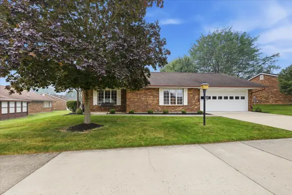 1045 Bradford Drive, Springfield, OH 45503
