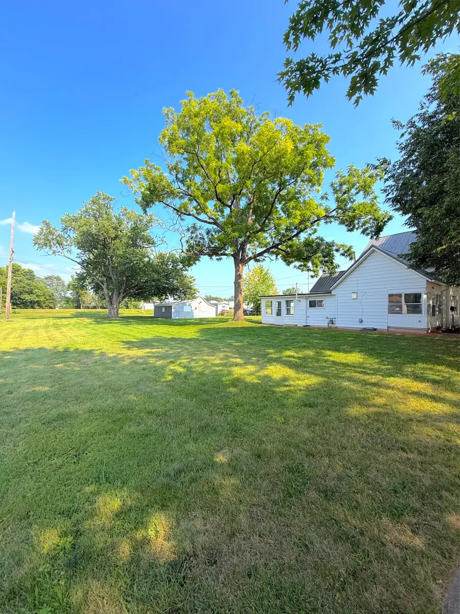 506 S Ash Street, Saint Marys, OH 45885 - #2