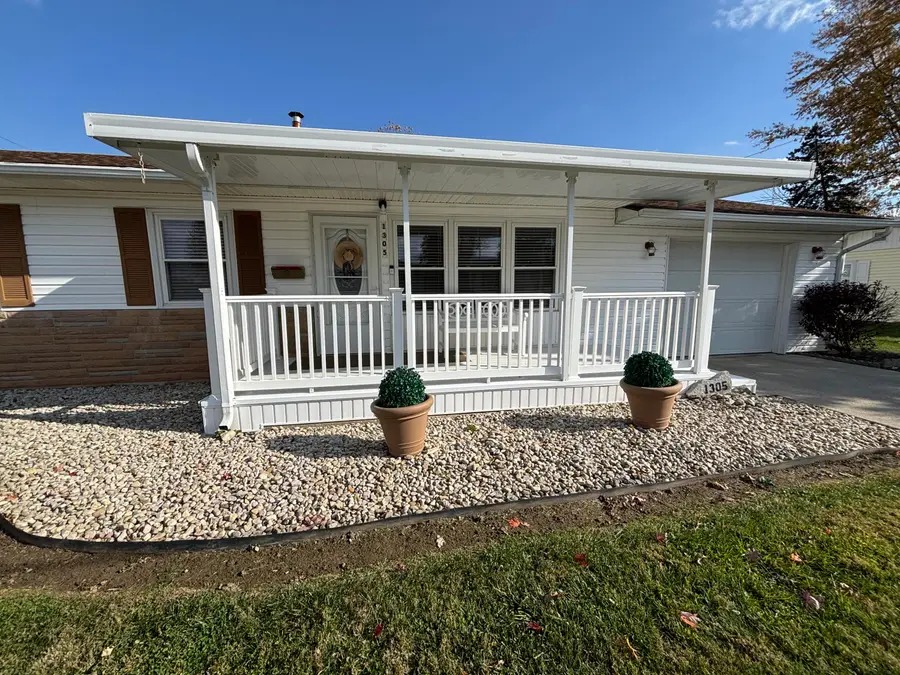 1305 Wright Street, Bellefontaine, OH 43311 - #3