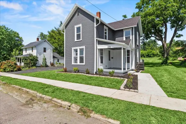 106 W Race Street, Mechanicsburg, OH 43044