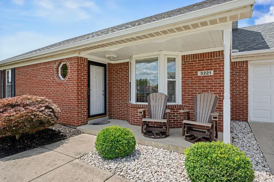 3221 Planters Grove, Springfield, OH 45503 - #2