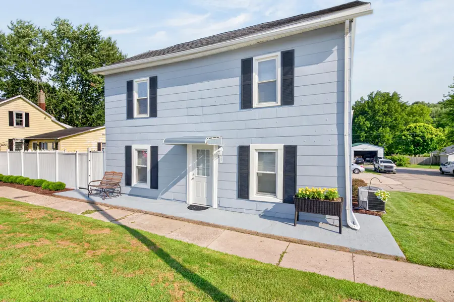 102 E Main Street, Port Jefferson, OH 45360 - #3