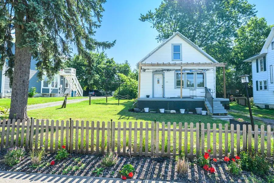 700 N Main Street, Bellefontaine, OH 43311 - #2