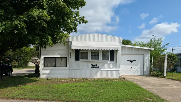 220 Western Drive, Medway, OH 45341