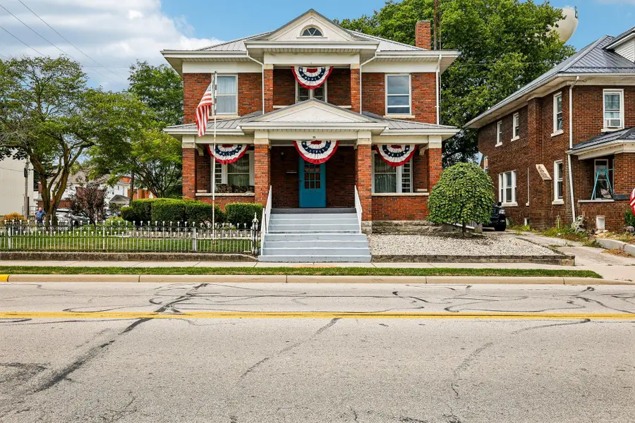 105 N Miami Avenue, Bradford, OH 45308 - #2