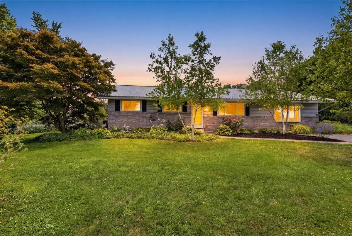 6343 Old Columbus Road, Springfield, OH 45502 - #1