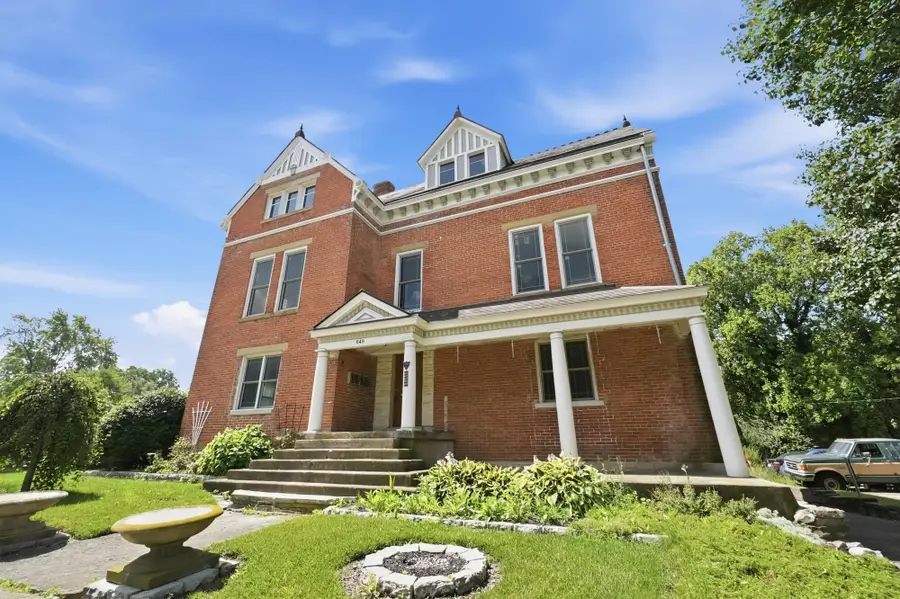 649 E High Street, Springfield, OH 45505 - #2