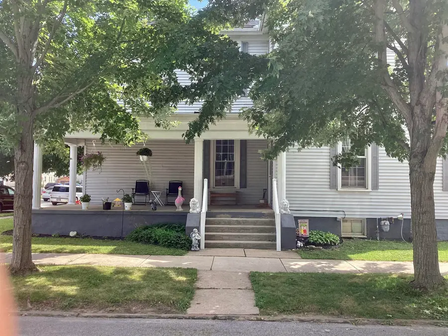 301 S Blackhoof Street, Wapakoneta, OH 45895 - #3