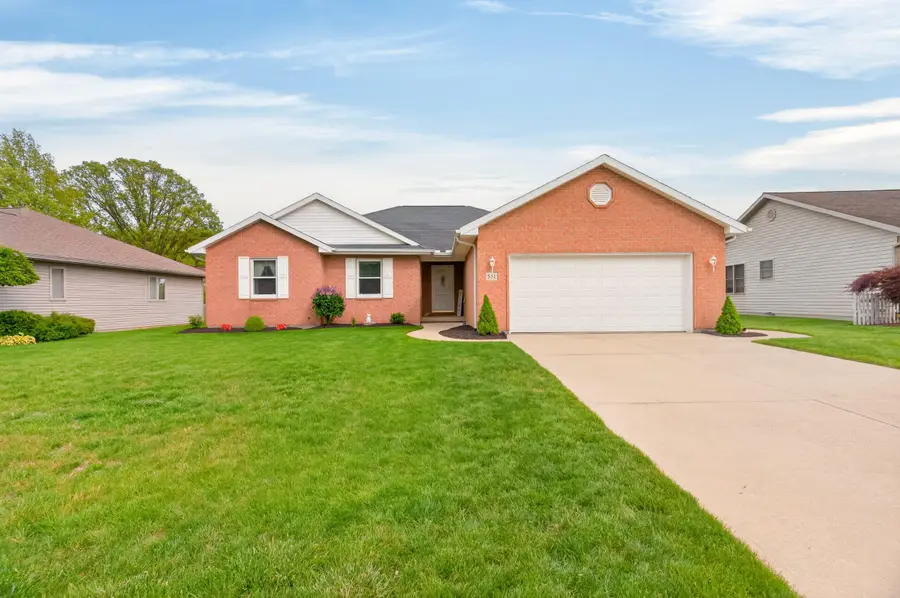 551 Foxcross Drive, Sidney, OH 45365 - #2