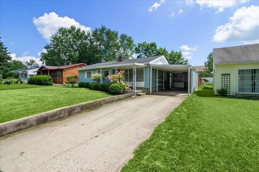 308 Wren Avenue, Bellefontaine, OH 43311 - #2