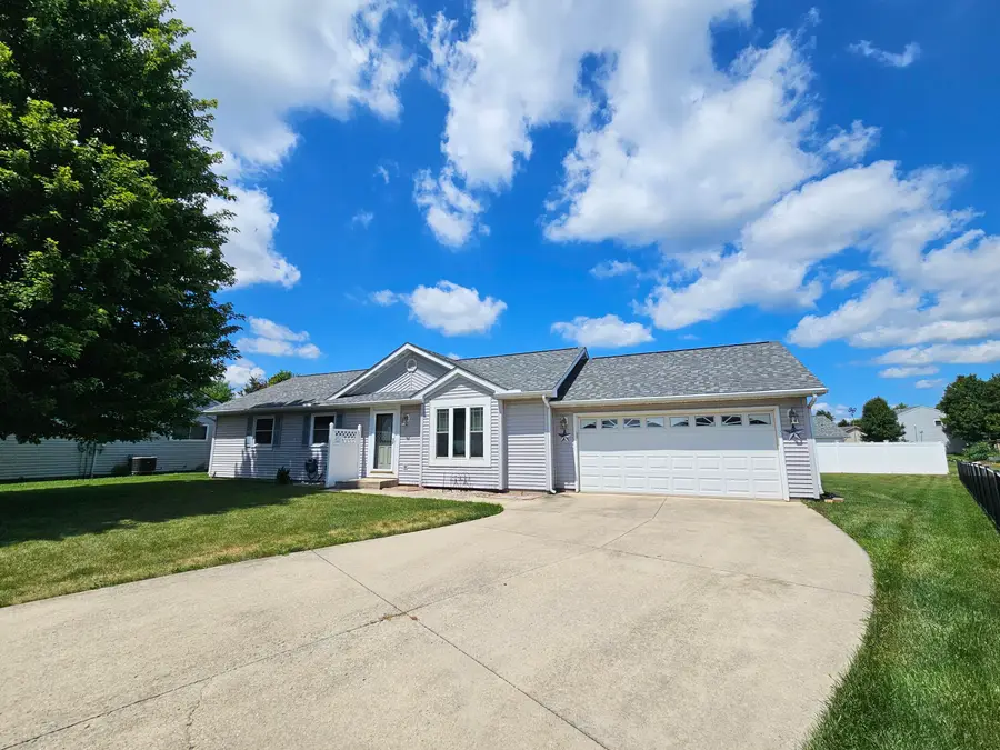 1410 Carrol Street, Sidney, OH 45365 - #2