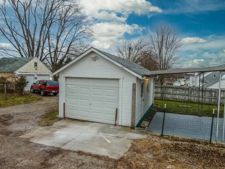 1015 Beacon Street, Springfield, OH 45505 - #3