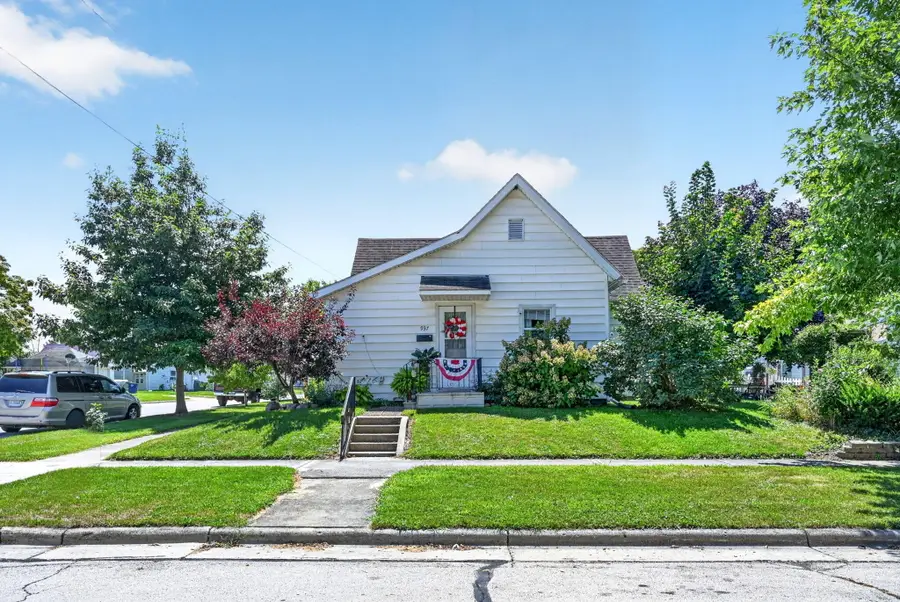 937 Hendricks Avenue, Saint Marys, OH 45885 - #2