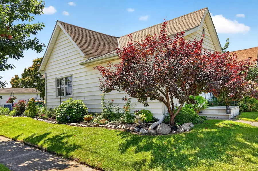 937 Hendricks Avenue, Saint Marys, OH 45885 - #3