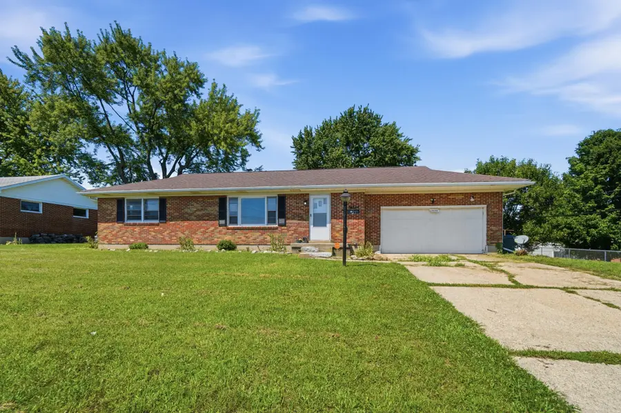1450 Moorefield Road, Springfield, OH 45503 - #3