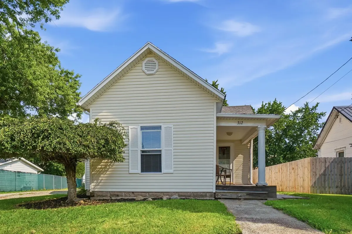 312 Glynwood Road, Wapakoneta, OH 45895 - #1
