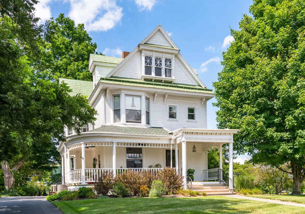 4 High Street, Mechanicsburg, OH 43044 - #1