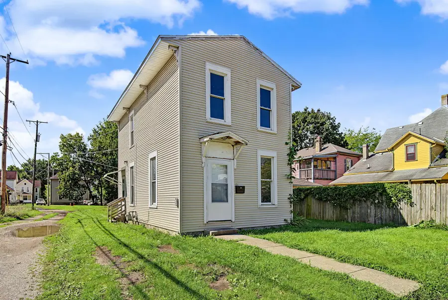 11 E Southern Avenue, Springfield, OH 45506 - #2