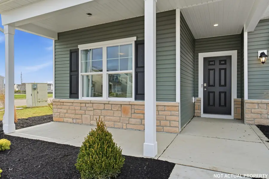 1249 Sherwood Loop, Bellefontaine, OH 43311 - #2