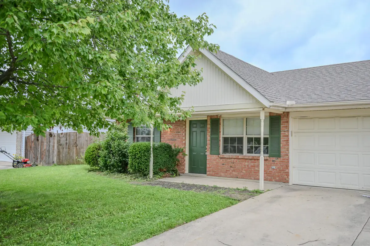 2160 Amarillo Avenue, Springfield, OH 45503 - #1