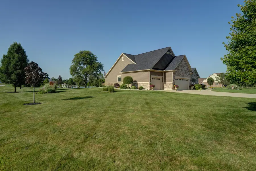 6414 Willow Lake Drive, Greenville, OH 45331 - #3