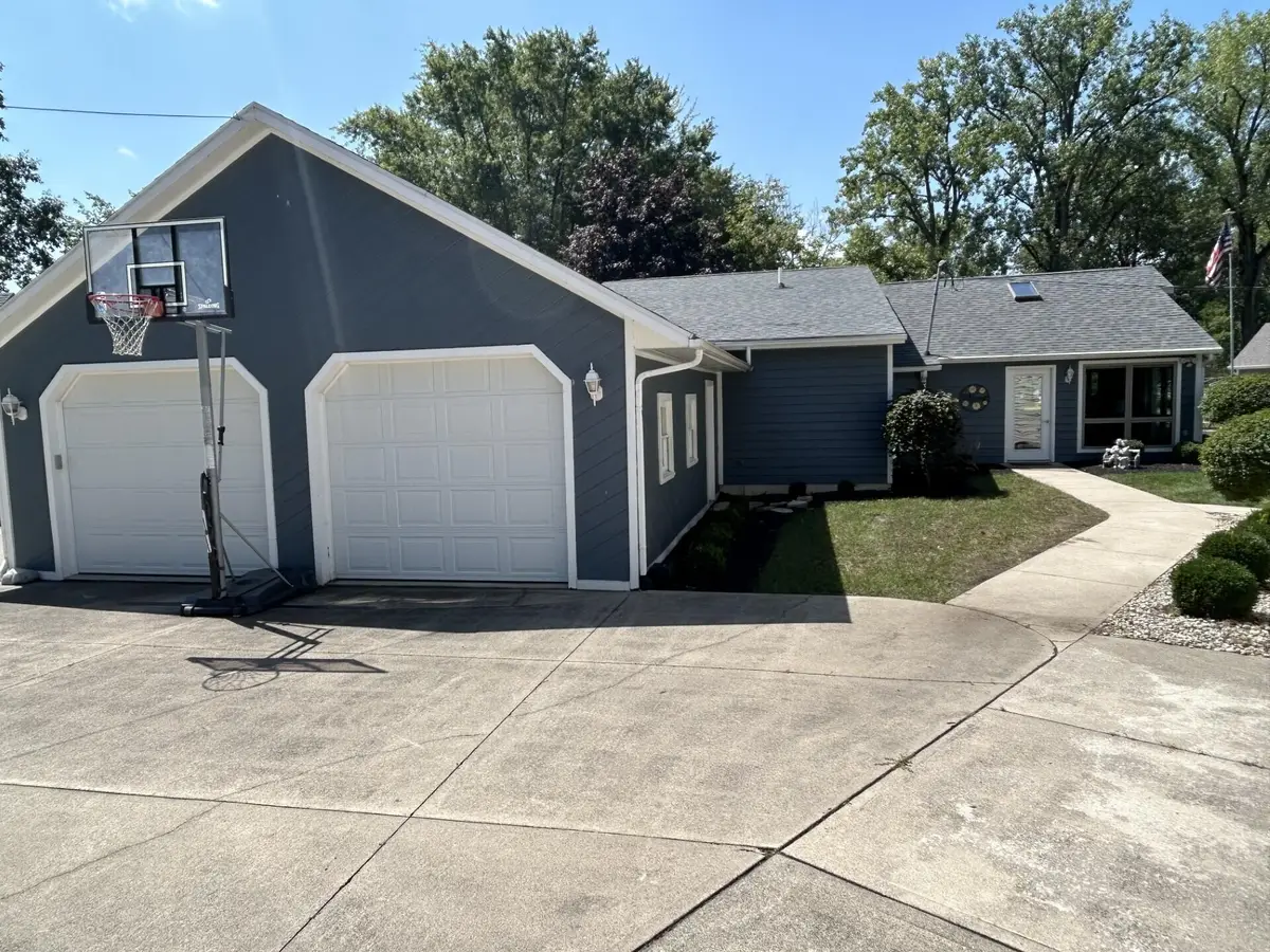 21 Breezewood Lane, Saint Marys, OH 45885 - #1
