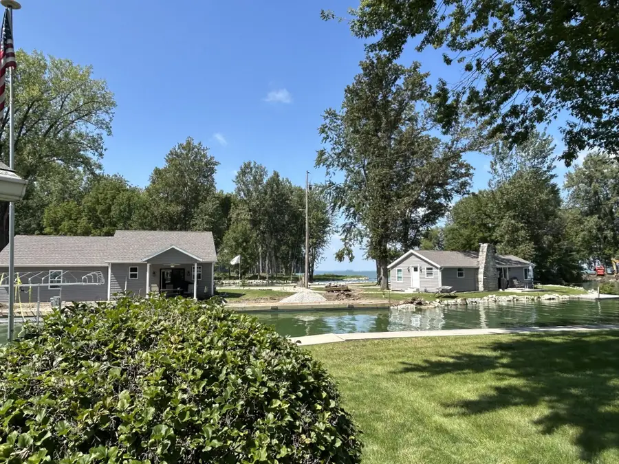 21 Breezewood Lane, Saint Marys, OH 45885 - #3