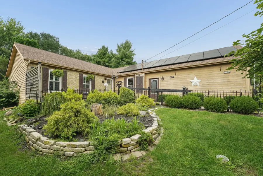 2400 Yuma Drive, London, OH 43140 - #2