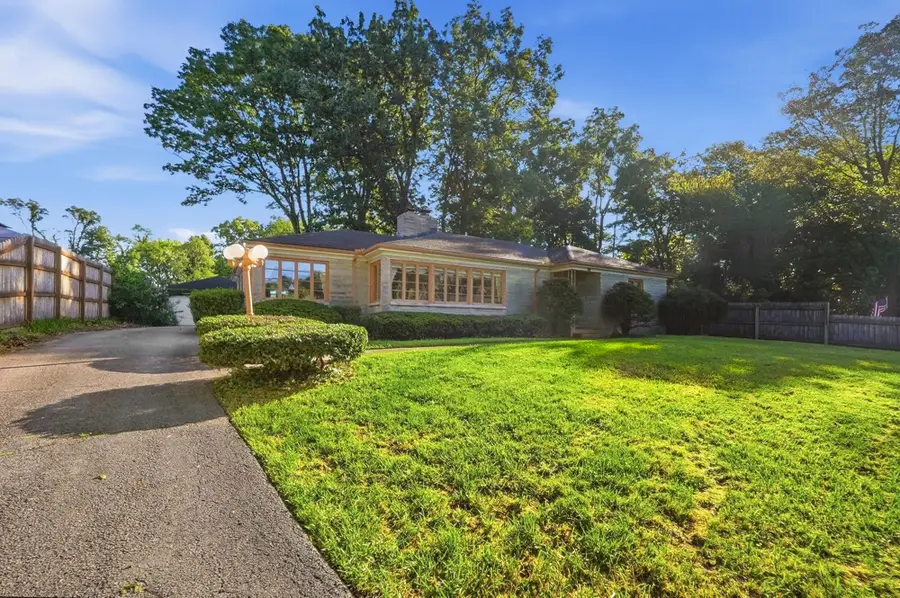 508 N Broadmoor Boulevard, Springfield, OH 45504 - #3