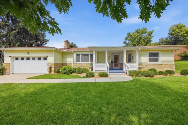 786 Westchester Park Drive, Springfield, OH 45504