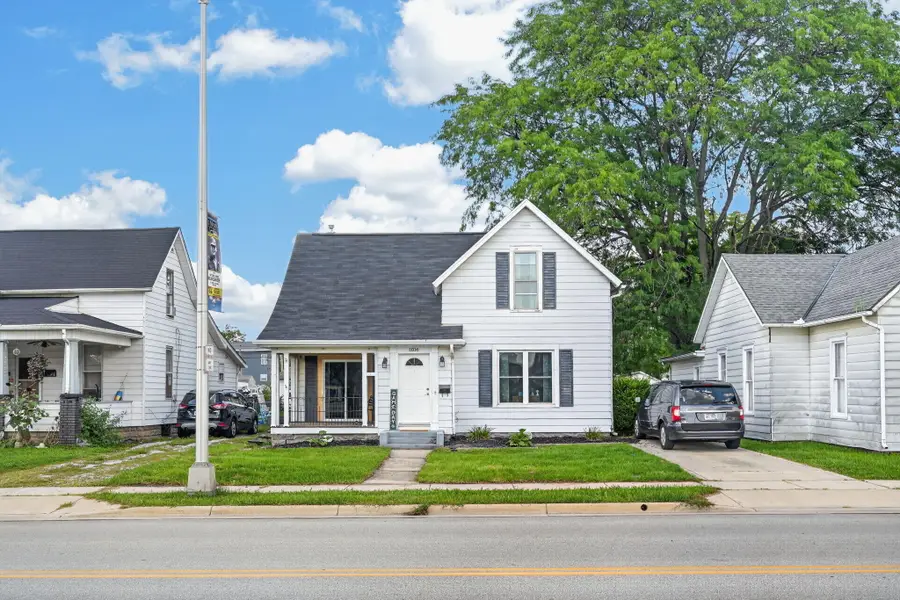 1016 E Spring Street, Saint Marys, OH 45885 - #2
