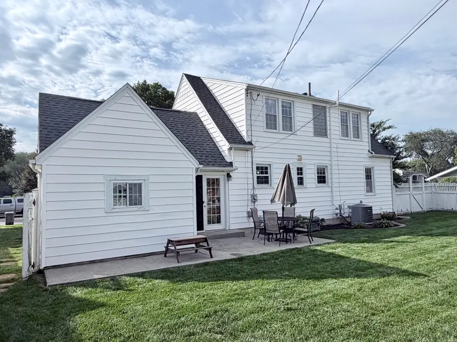 225 Penn Road, Troy, OH 45373 - #3