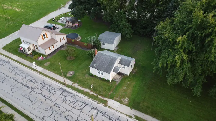 441 E Main Street, Bradford, OH 45308 - #2
