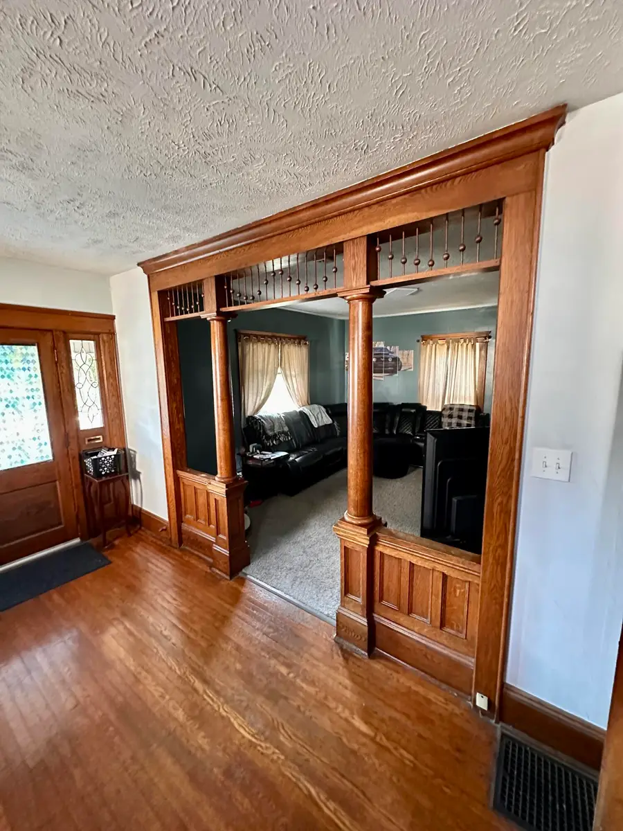 429 N Madriver Street, Bellefontaine, OH 43311 - #3