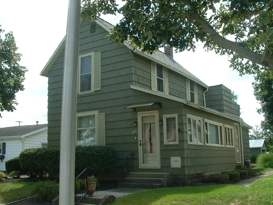 503 E Mechanic Street, Wapakoneta, OH 45895 - #3