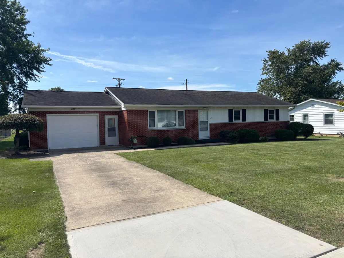213 E North Street, Anna, OH 45302 - #1