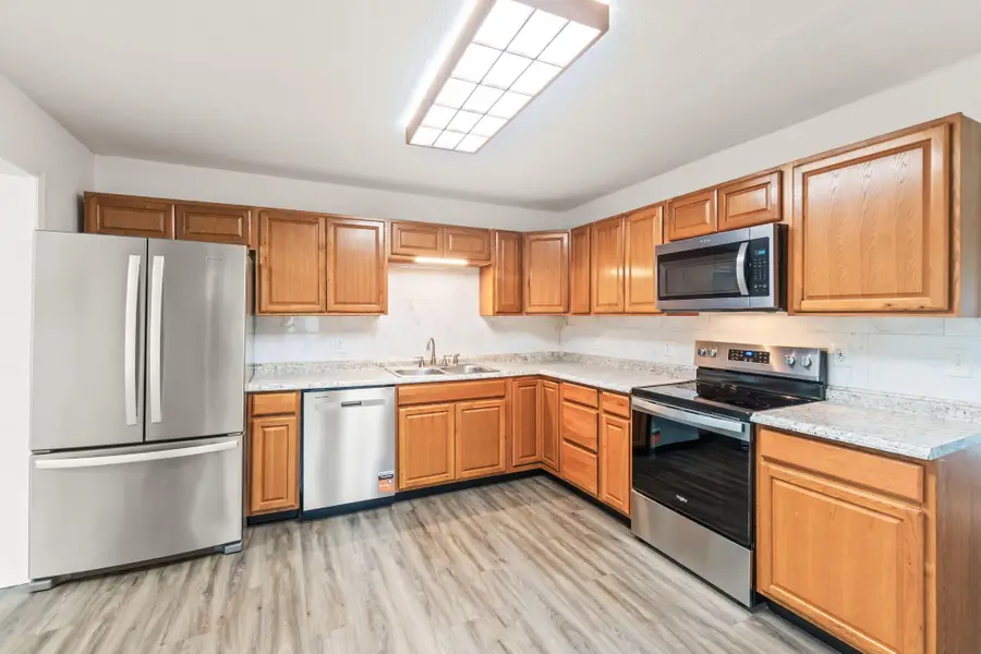 914 Greenheart Drive, New Carlisle, OH 45344 - #3