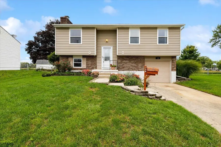 108 Wickham Farm Circle, Englewood, OH 45322 - #2