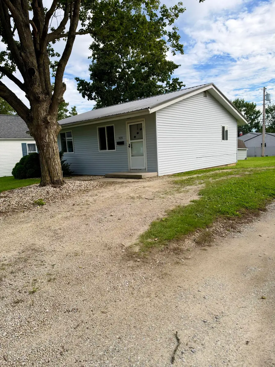 925 Motz Street, Saint Marys, OH 45885 - #3