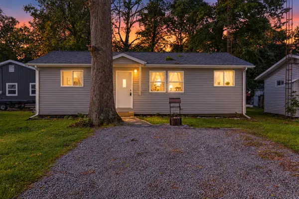 9425 Buckeye Drive, Huntsville, OH 43324