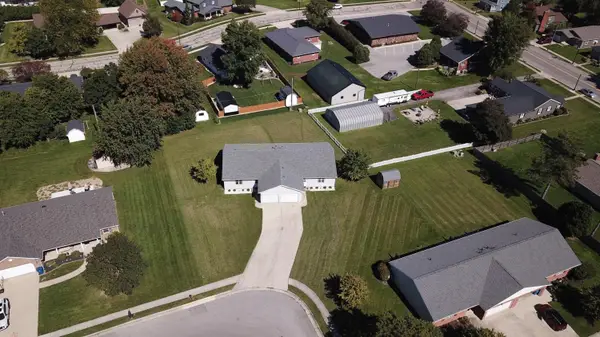 198-200 N Fork Drive, Jackson Center, OH 45334