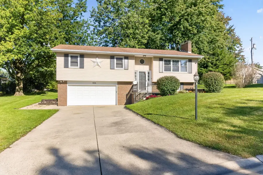 824 Ridgeview Drive, Bellefontaine, OH 43311 - #2