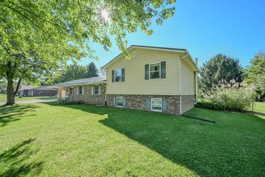 3191 Tamarack Avenue, Springfield, OH 45502 - #2