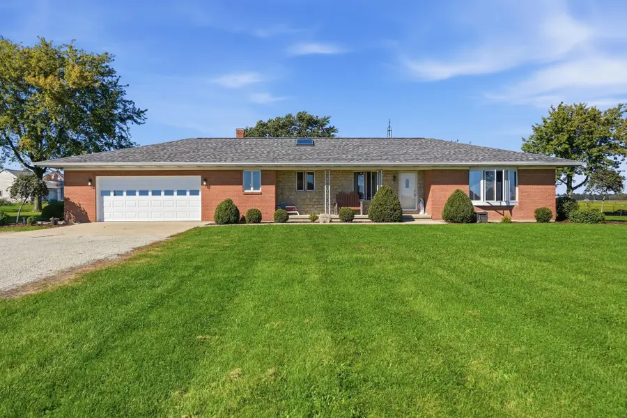 17611 Botkins Road, Botkins, OH 45306 - #2