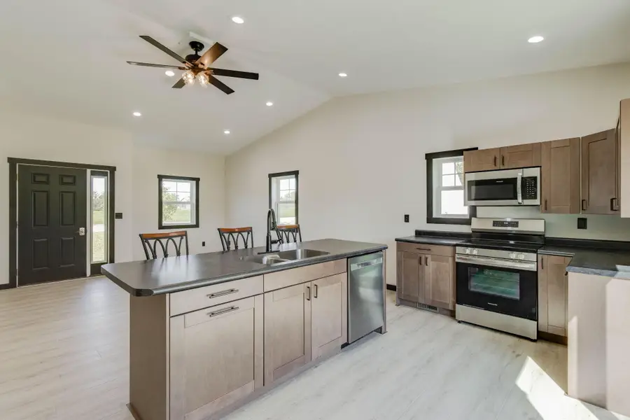 104 Miller Avenue, Rockford, OH 45882 - #2