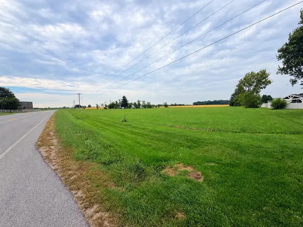 0 Cr 25a, Wapakoneta, OH 45895