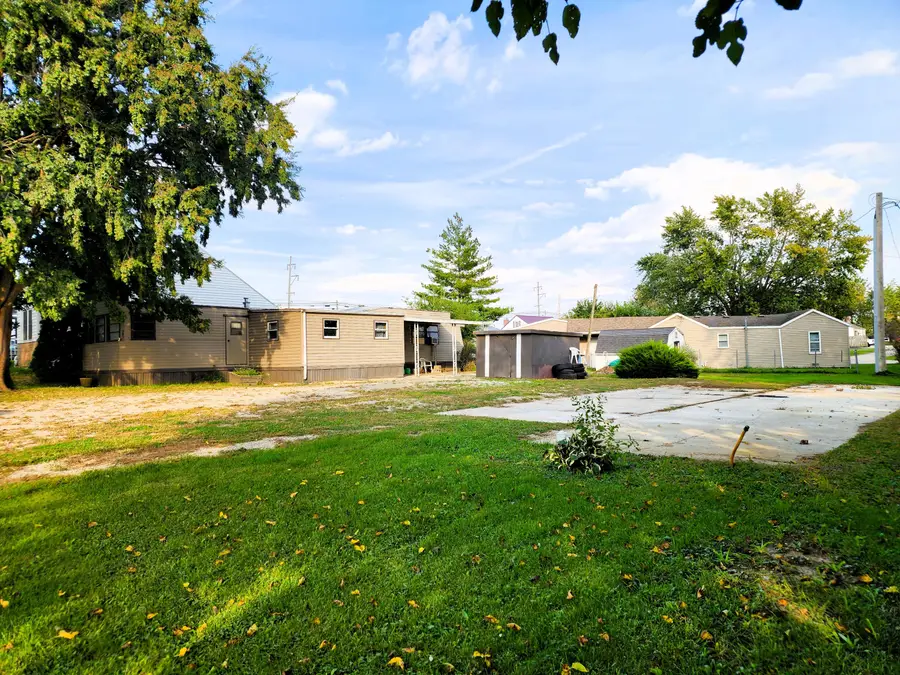 218 Villa Nova Boulevard, Saint Marys, OH 45885 - #3